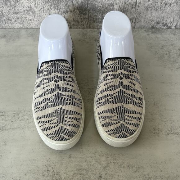 Rothy's Women's Sz 6.5 The Original Slip On Sneaker Maritime Tiger Stripe White - Picture 3 of 8